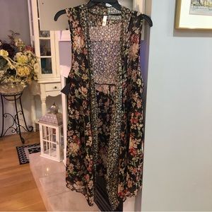 NEW Xhileration Women’s Floral Sheer Vest Cardigan Top